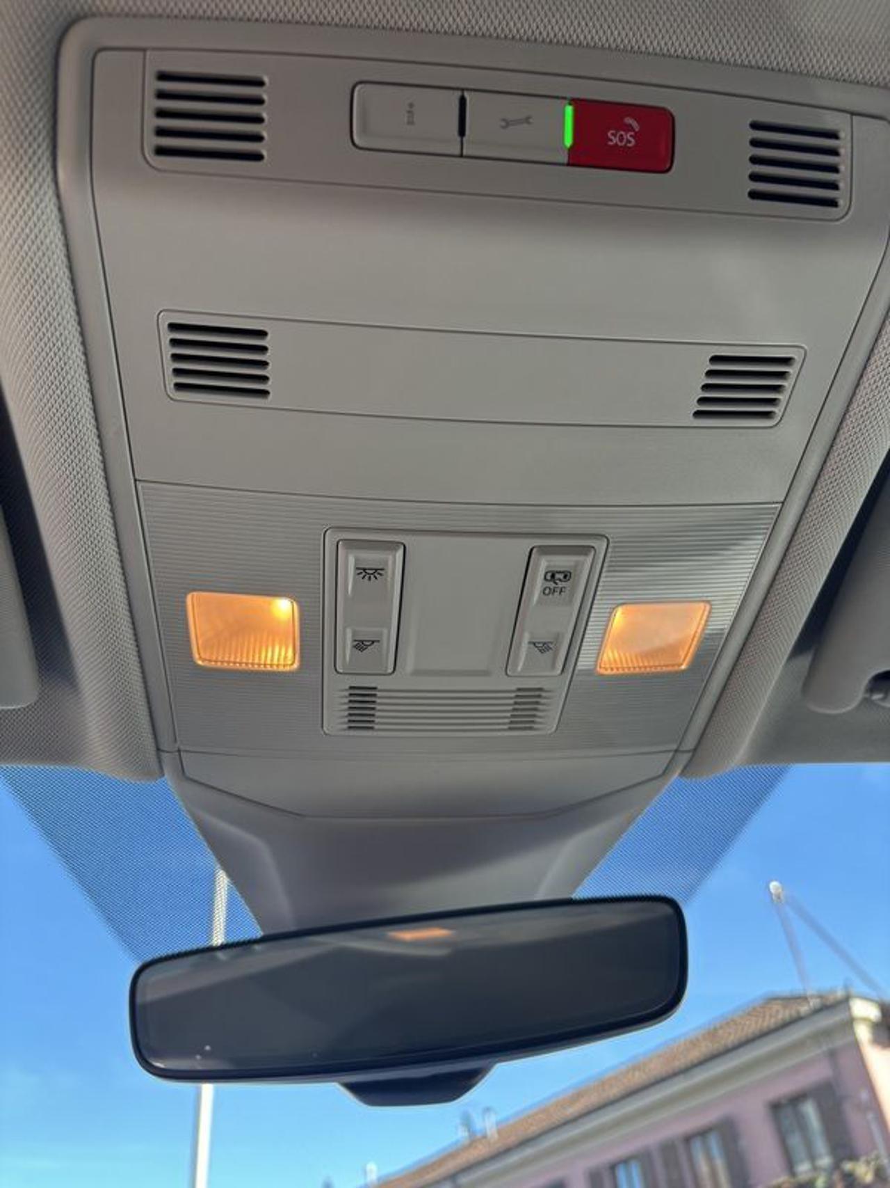 Volkswagen T-Cross 1.0 TSI 115 CV Life LED-APP CONNECT-17"