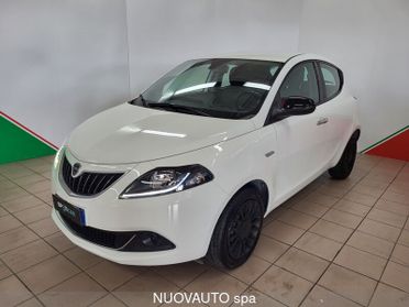 Lancia Ypsilon 1.0 FireFly 5 porte S&S Hybrid Silver