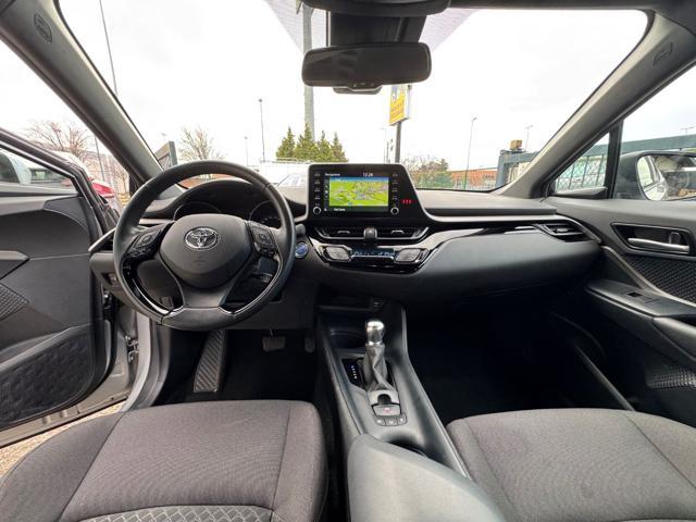 TOYOTA C-HR 1.8 Hybrid E-CVT Business