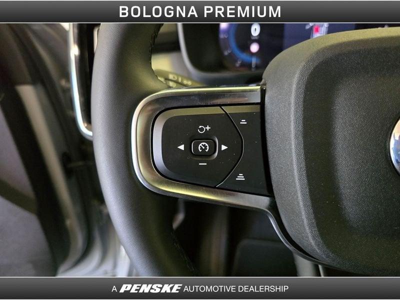 Volvo XC40 XC40 B3 automatico Core