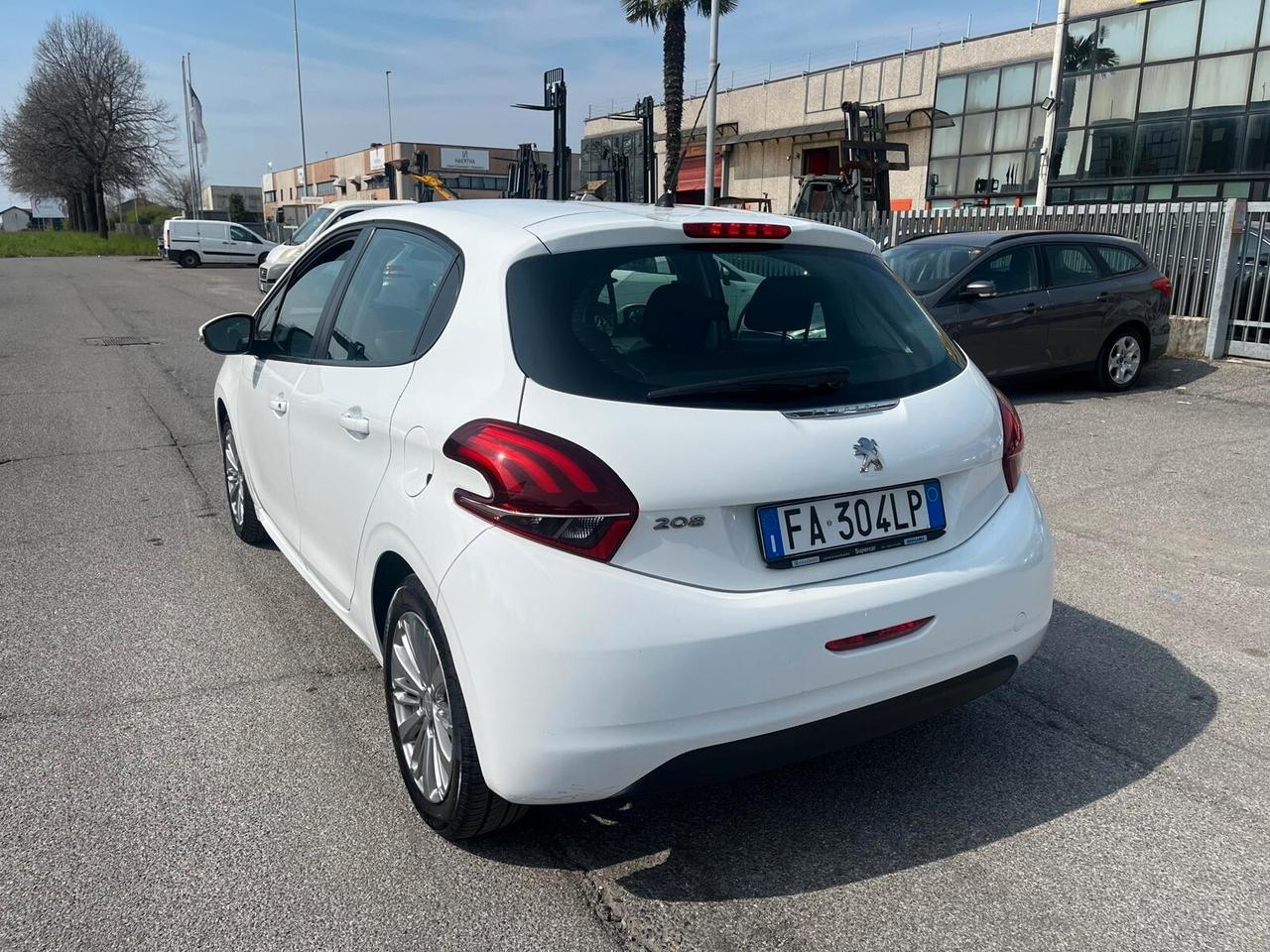 Peugeot 208 PureTech 82 5 porte Active
