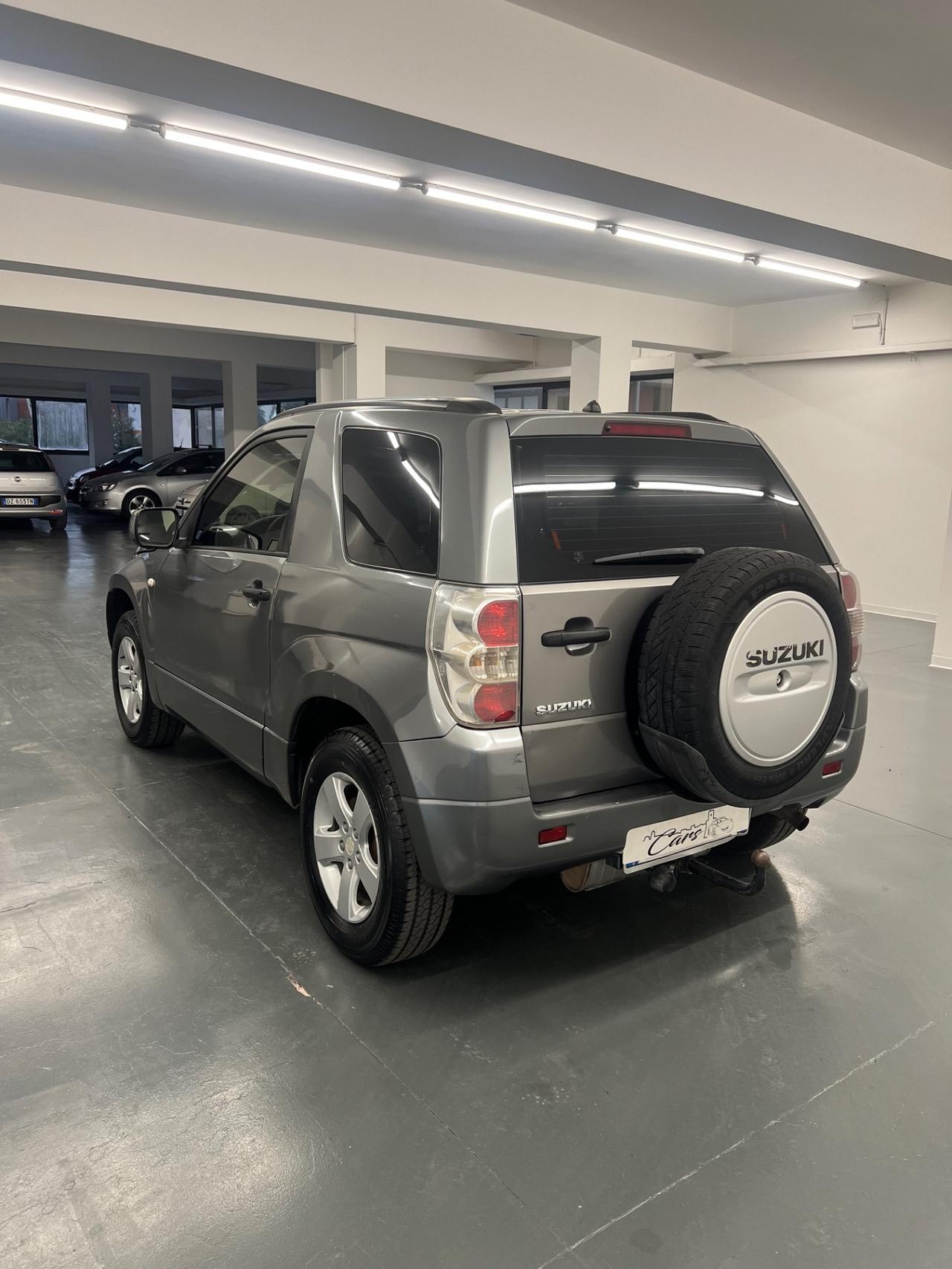 Suzuki Grand Vitara 1.9 DDiS 3 porte