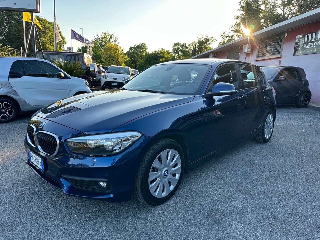 Bmw 116 116d 5p. Efficient Dynamics Sport Navi Shadow Blue Distribuzione e Service