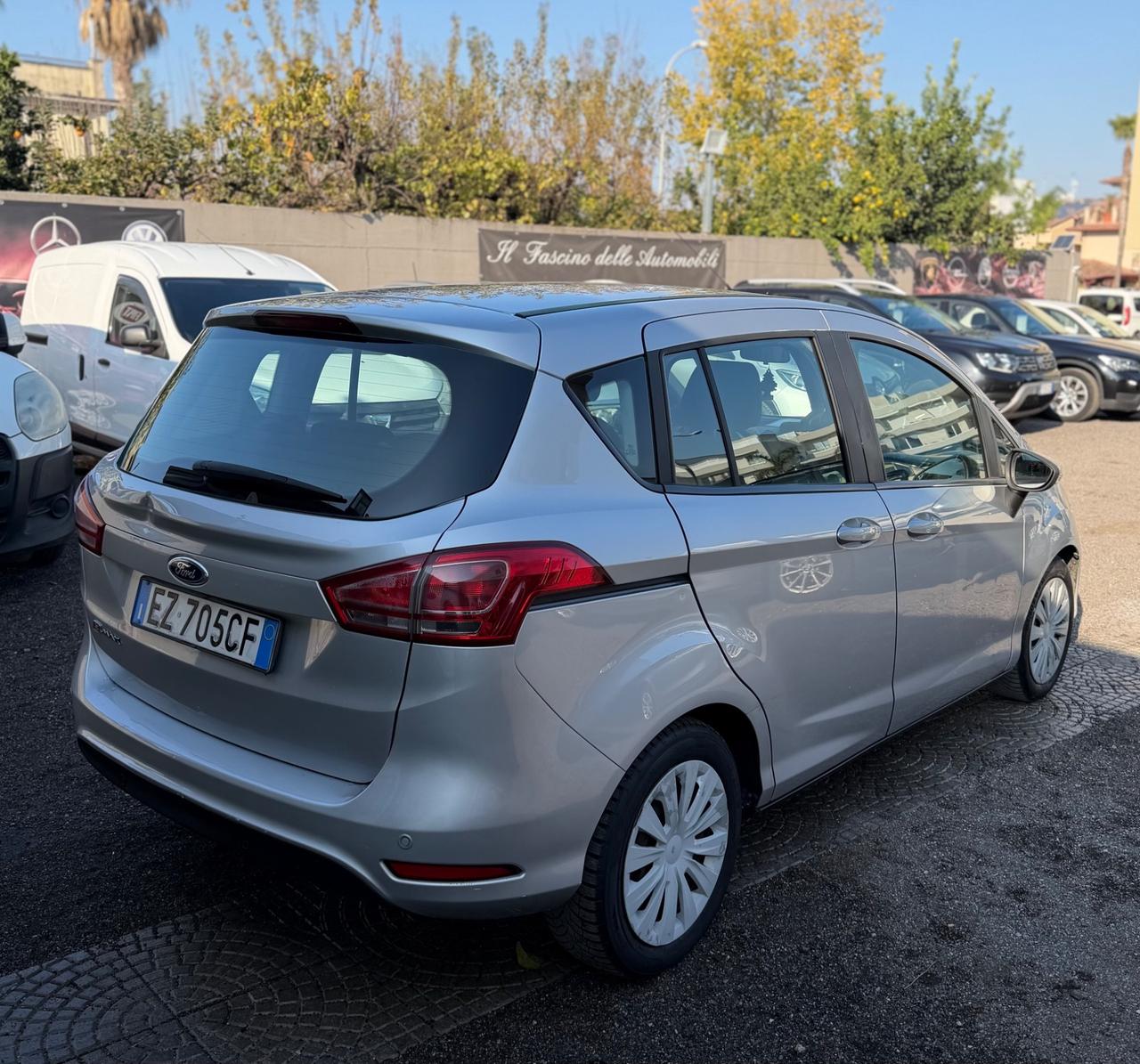 Ford B-Max 1.5 TDCi 95 CV Business Titanium