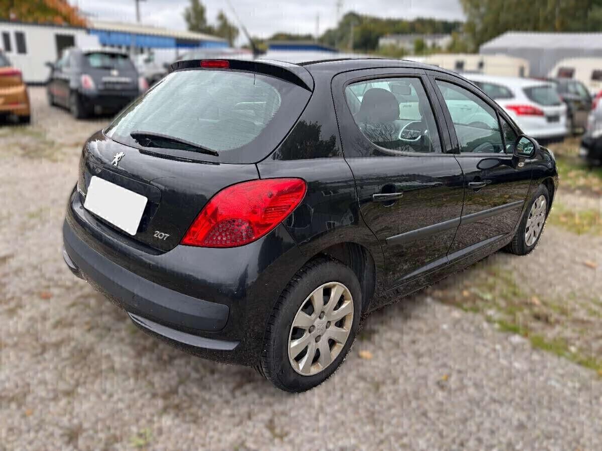 PEUGEOT 207 - APERTI AD AGOSTO