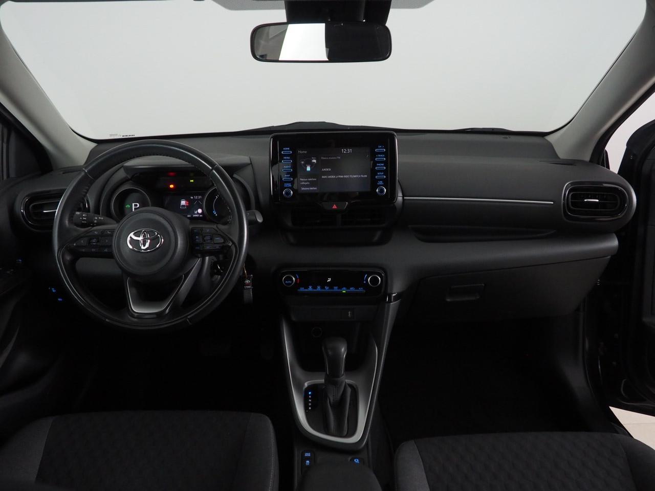 TOYOTA Yaris IV 2020 - Yaris 1.5h Trend