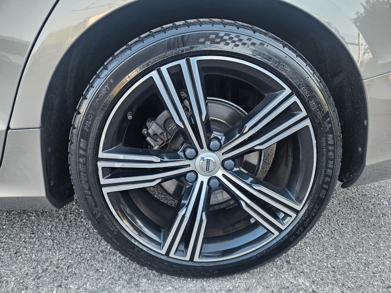 Volvo V60 D4 Geartronic Inscription