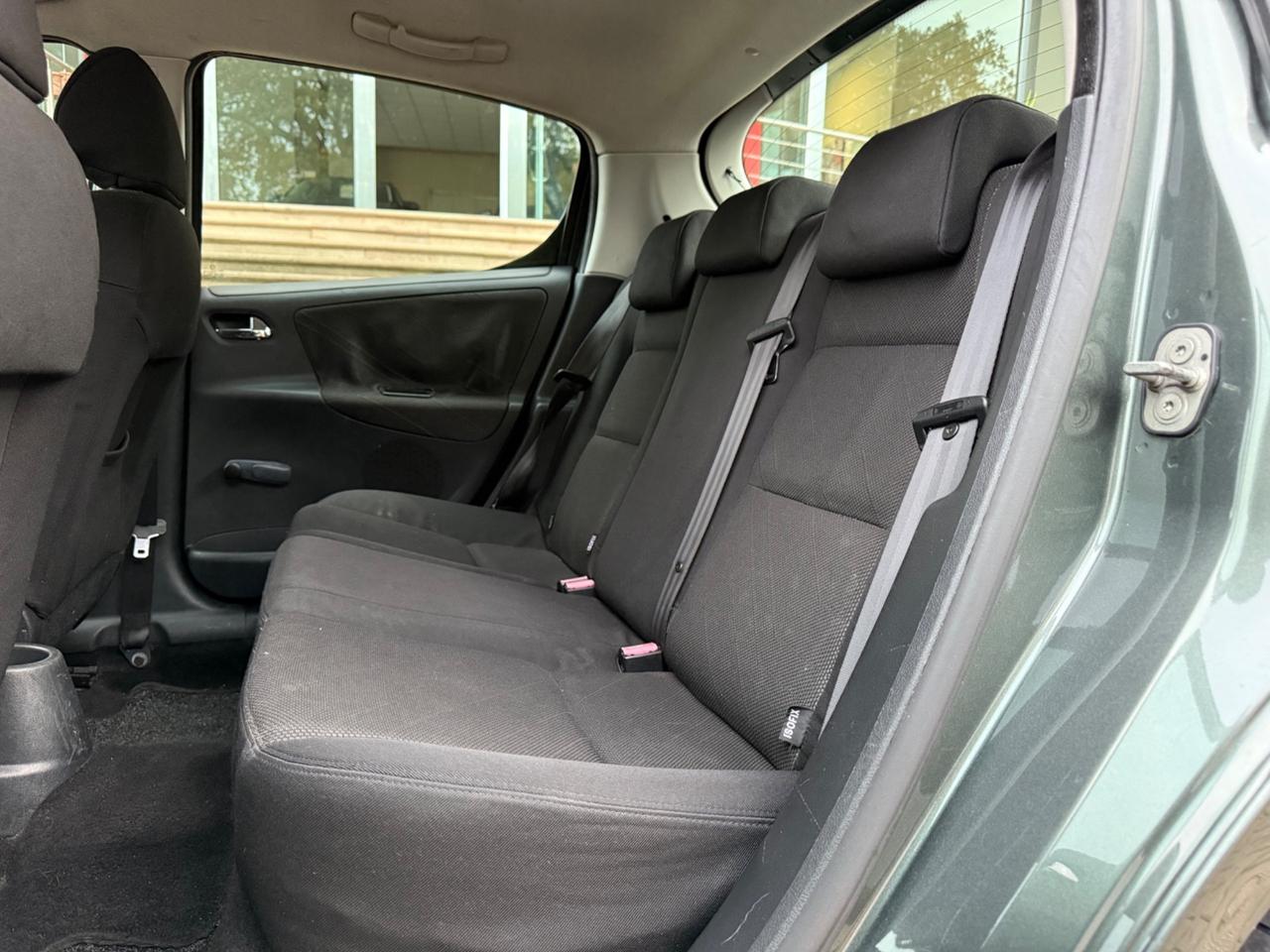 Peugeot 207 1.6 HDi 90CV 5p. XS