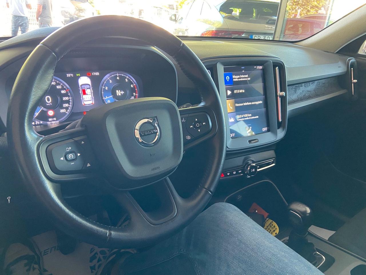Volvo XC40 T2 Business