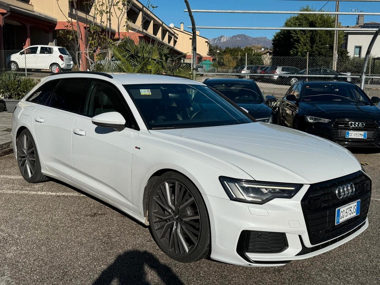 Audi A6 Avant 50 3.0 TDI quattro tiptronic S-Line Matrix