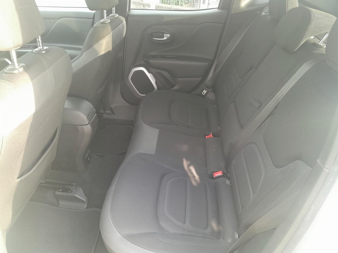 Jeep Renegade 1.6 Mjt DDCT 120 CV Limited