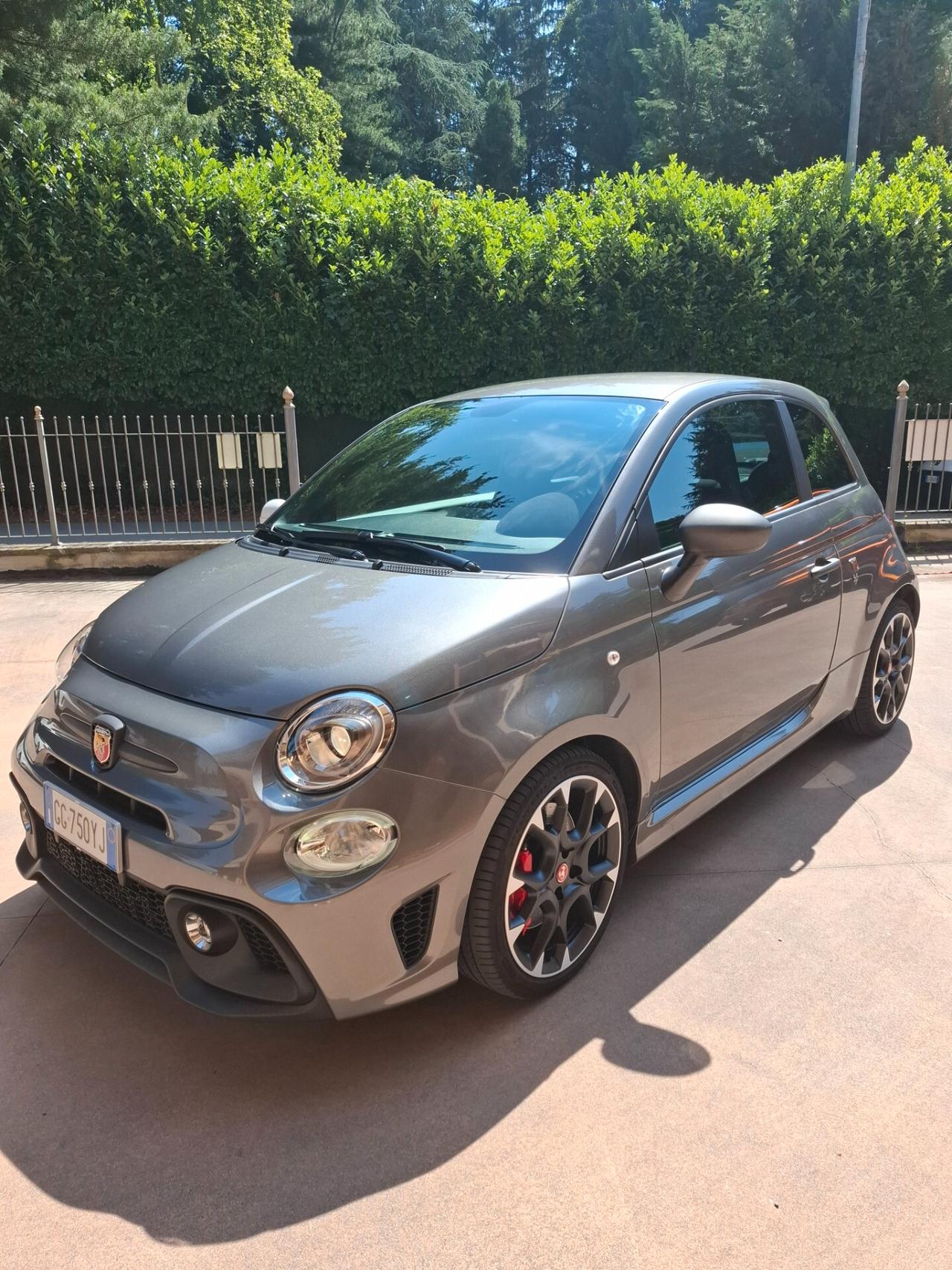 Abarth 595 1.4 Turbo T-Jet 180 CV Competizione