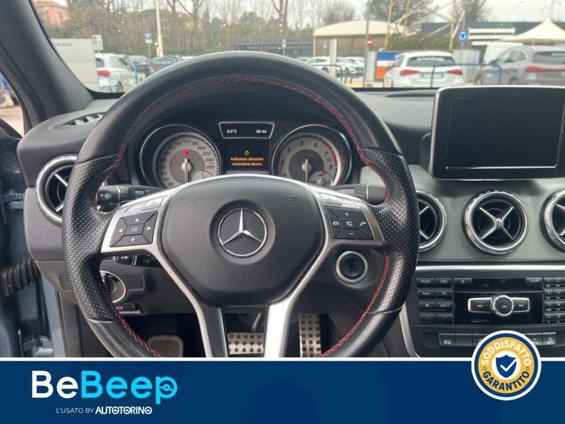 Mercedes-Benz GLA 250 PREMIUM 4MATIC AUTO