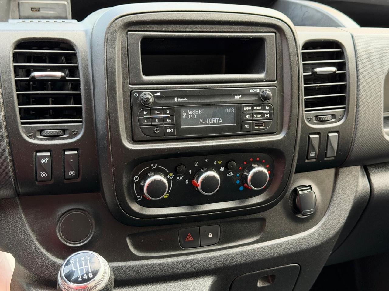 Renault Trafic T29 2.0 dCi 120CV PL-TN Furgone Ice
