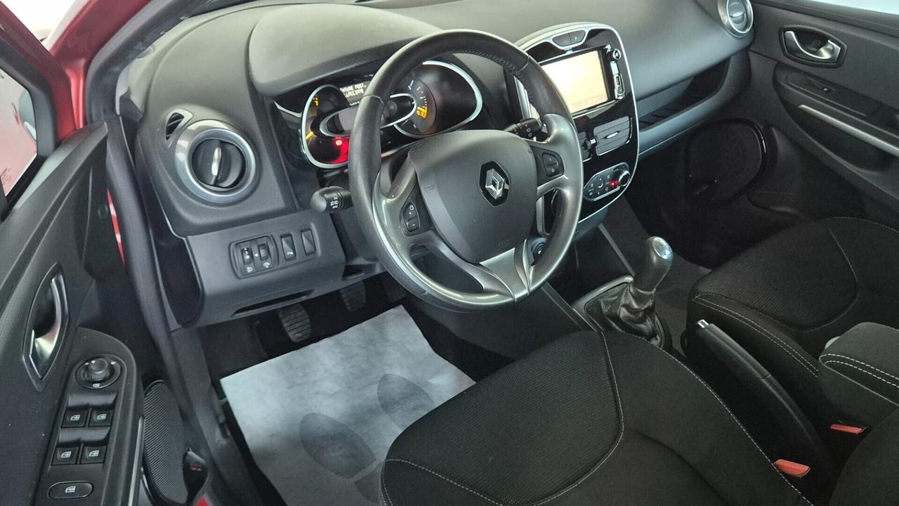 Renault Clio 0.9 TCe 90CV 5 porte Costume National (NEOPATENTATI)
