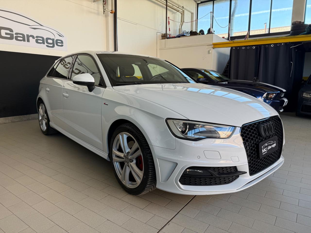 Audi A3 SPB 1.8 TFSI S tronic S-LINE