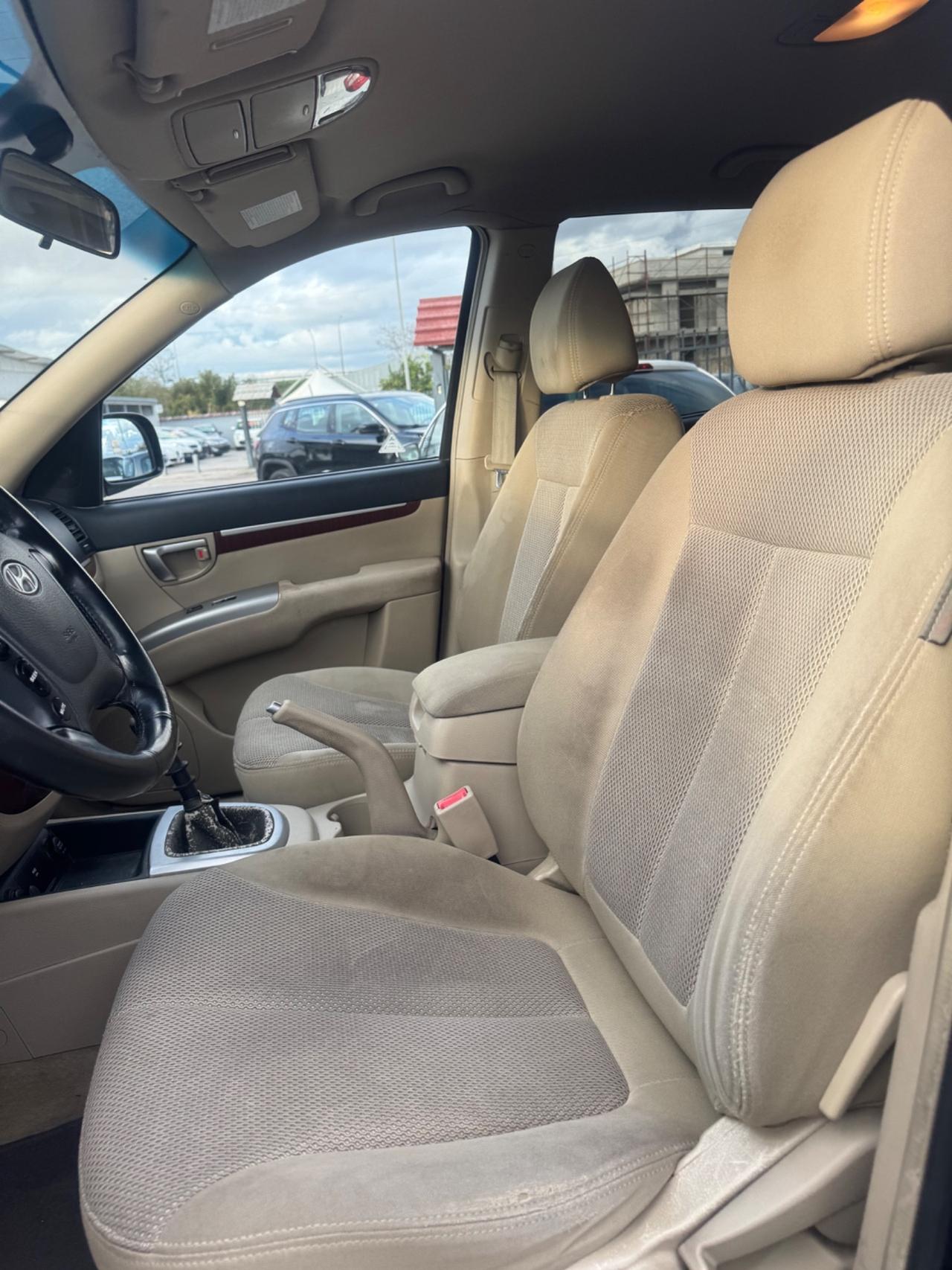 Hyundai Santa Fe 2.2 CRDi VGT Dynamic Sun 5 p.ti