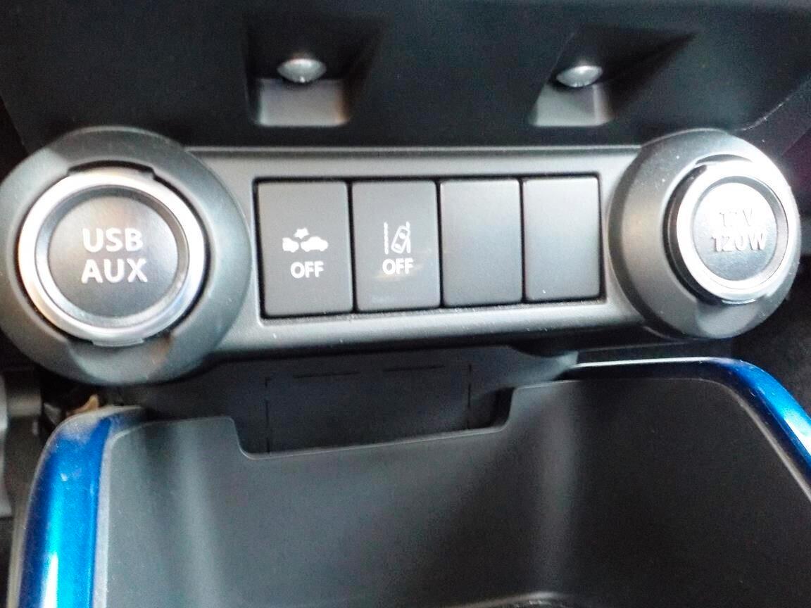 Suzuki Ignis 1.2 Hybrid Top