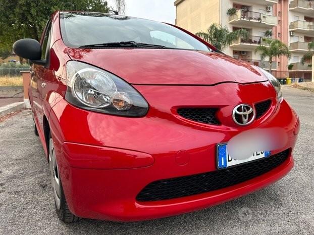 Toyota Aygo 1.0 benz ideale per neo patentati