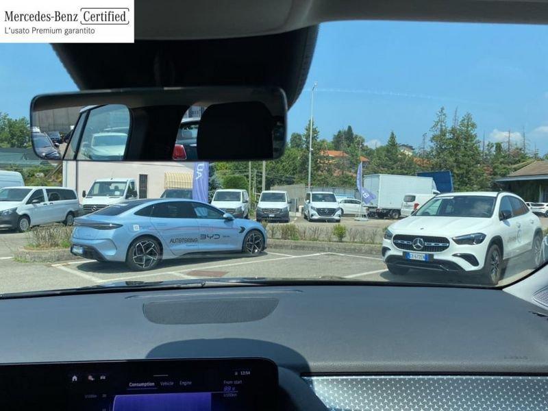 Mercedes-Benz GLA 180 D ADVANCED AUTO