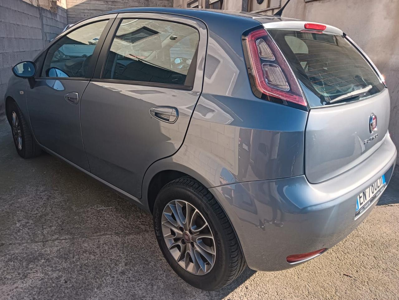Fiat Punto 1.3 MJT II S&S 95 CV 5 porte Sport