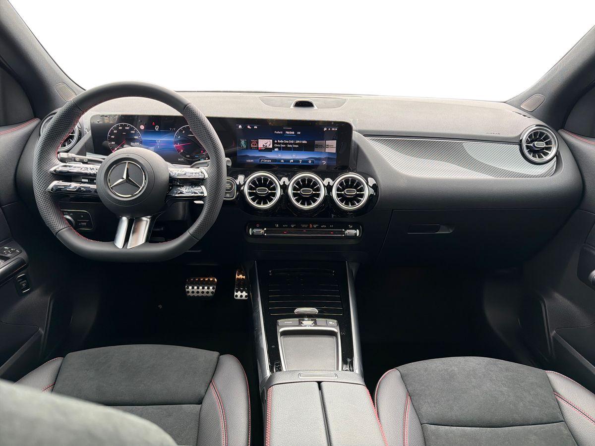 Mercedes-Benz GLA 180