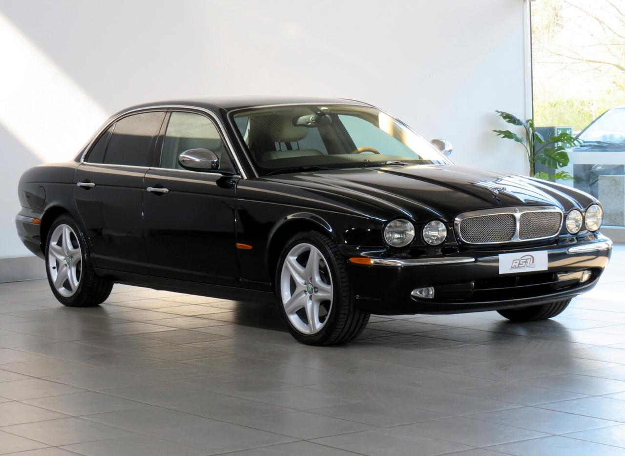 Jaguar XJ 4.2 V8