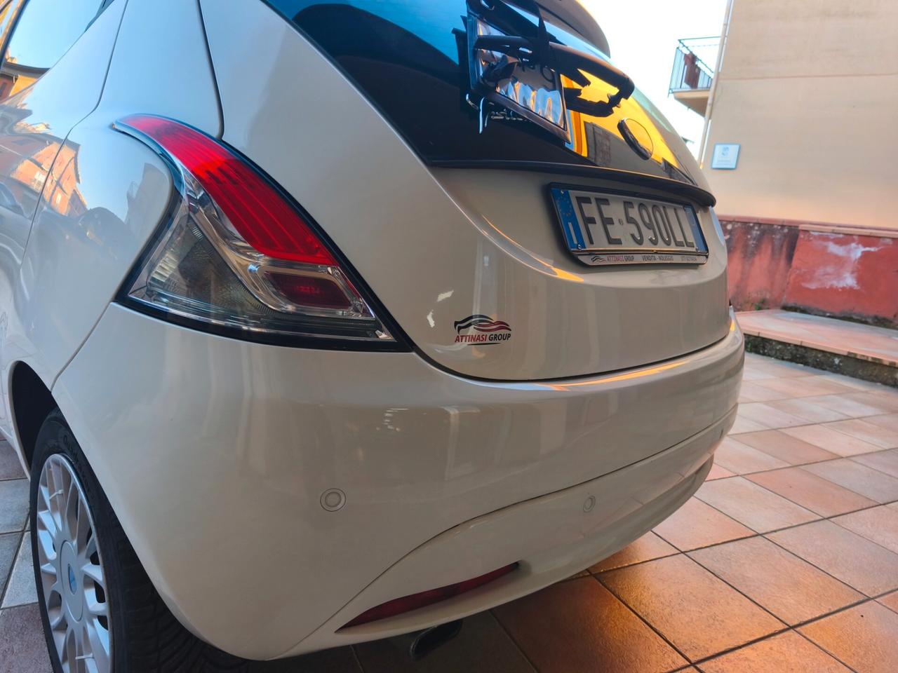 Lancia Ypsilon 1.2 GPL 69 CV 5 porte Ecochic