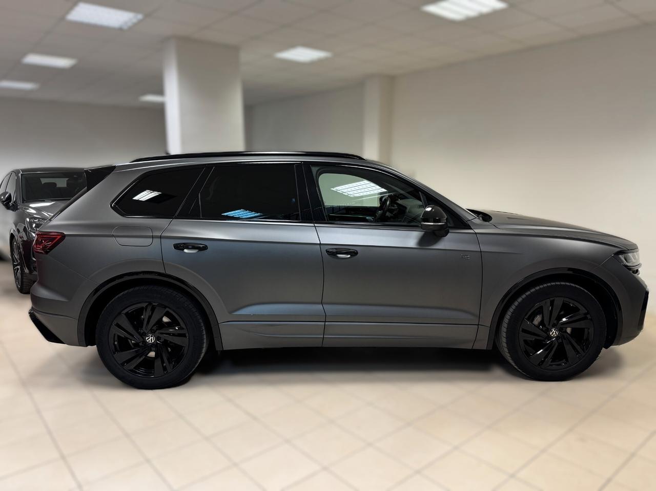 Volkswagen Touareg 3.0 V6 TDI 286 CV SCR R-Line