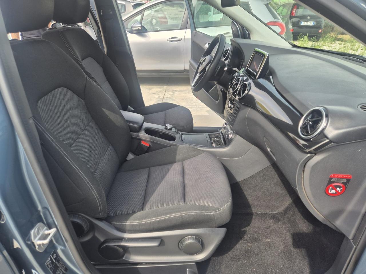 Mercedes-benz B 180 Premium Automatico