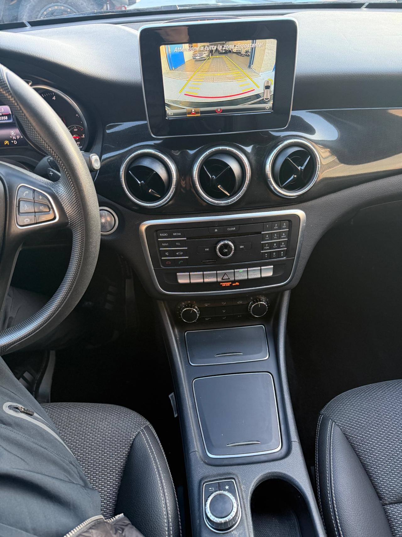 Mercedes-benz CLA 200 d S.W. Automatic Sport 136cv