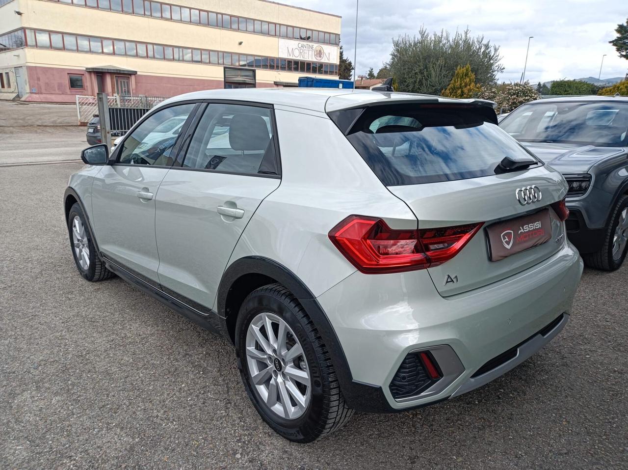 Audi A1 allstreet 30 TFSI S tronic Business