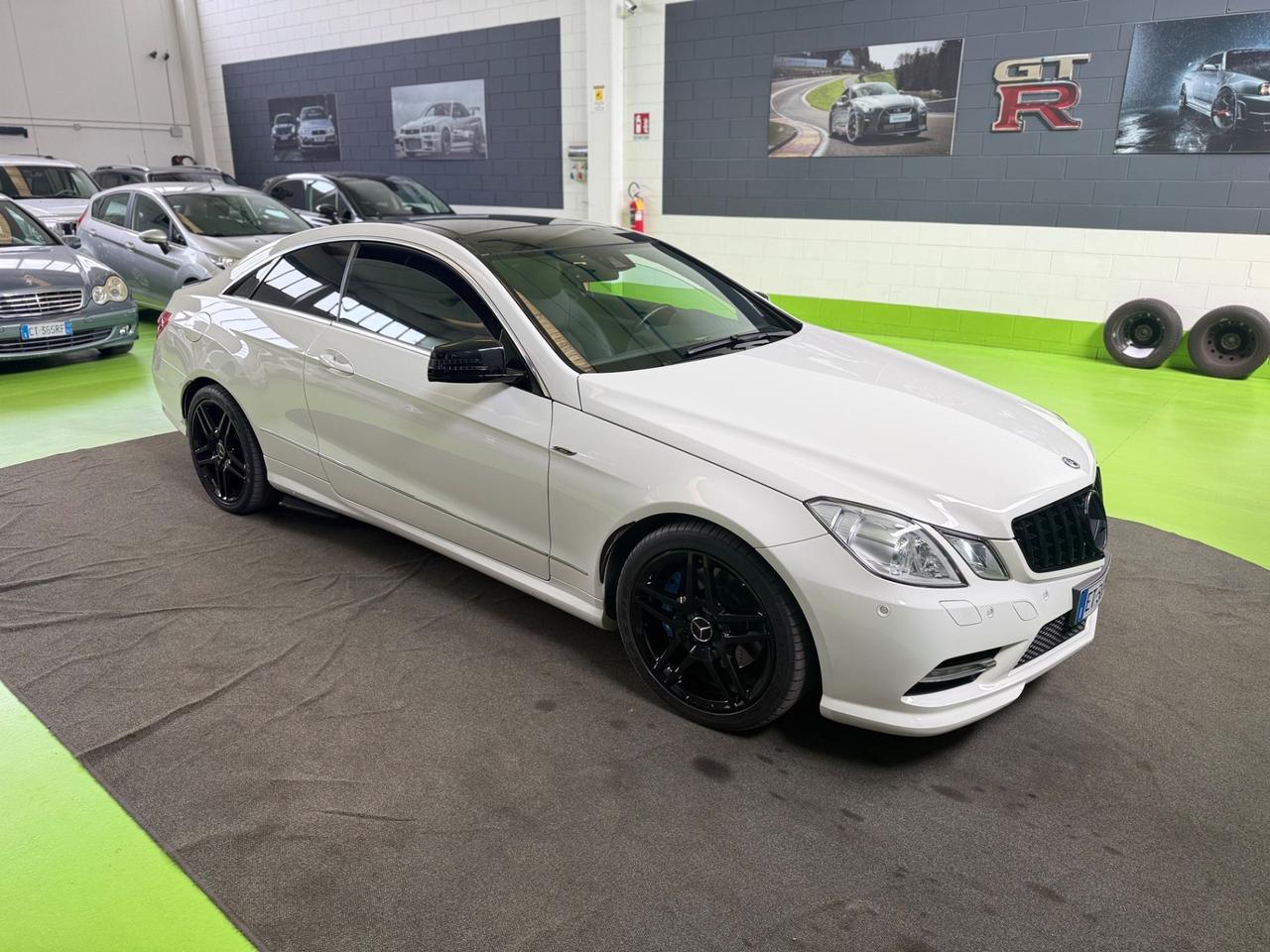 Mercedes-benz E 220 CDI Coupé Premium Pack AMG