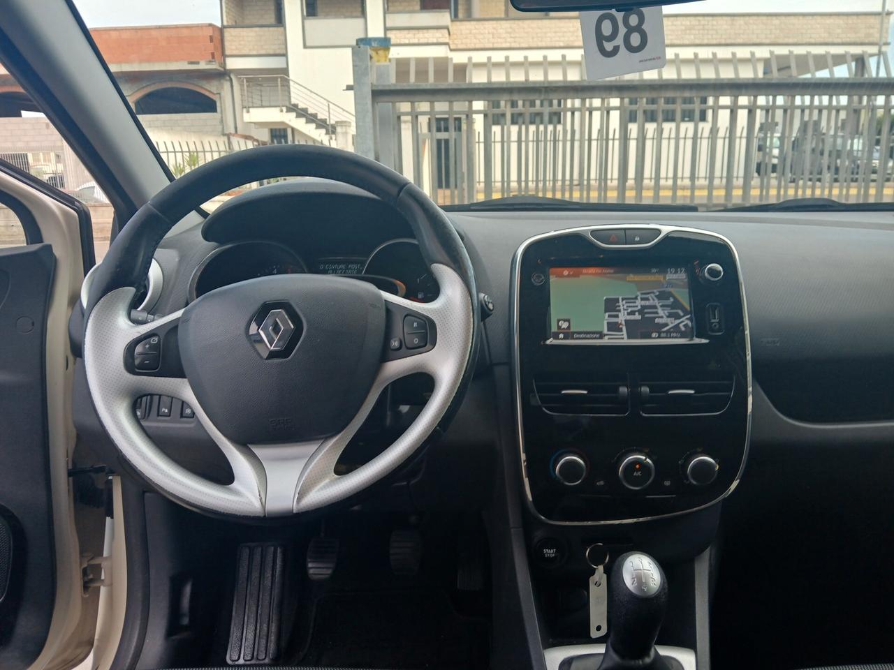 RENAULT Clio Sporter Duel 1.500 dCi 75cv