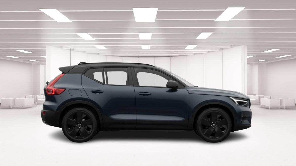 VOLVO Xc40 B3 Mild Hybrid Automatico Ultra Black Edition