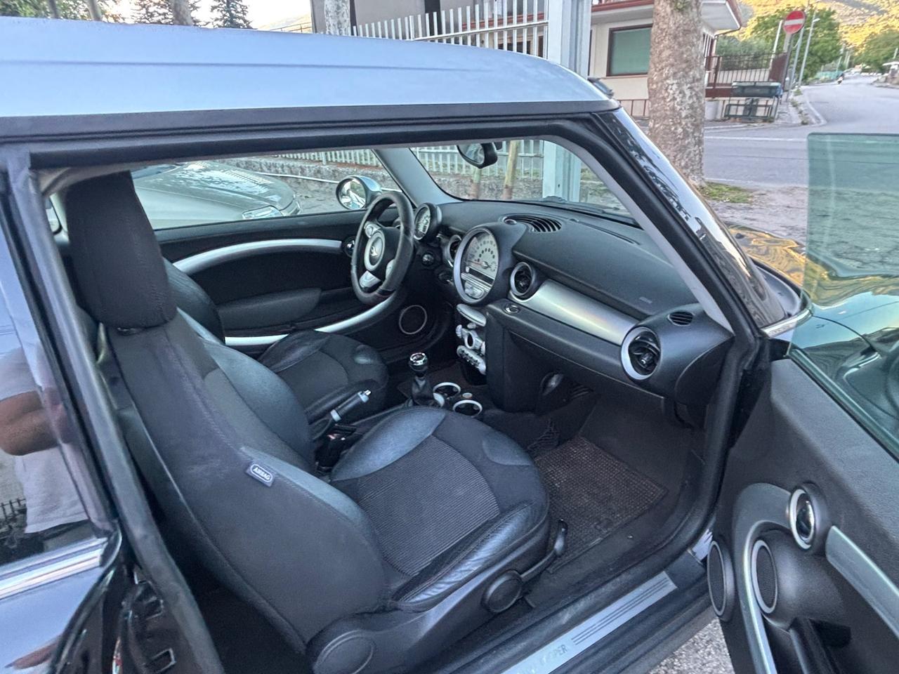 Mini Cooper D Clubman 1.6 16V