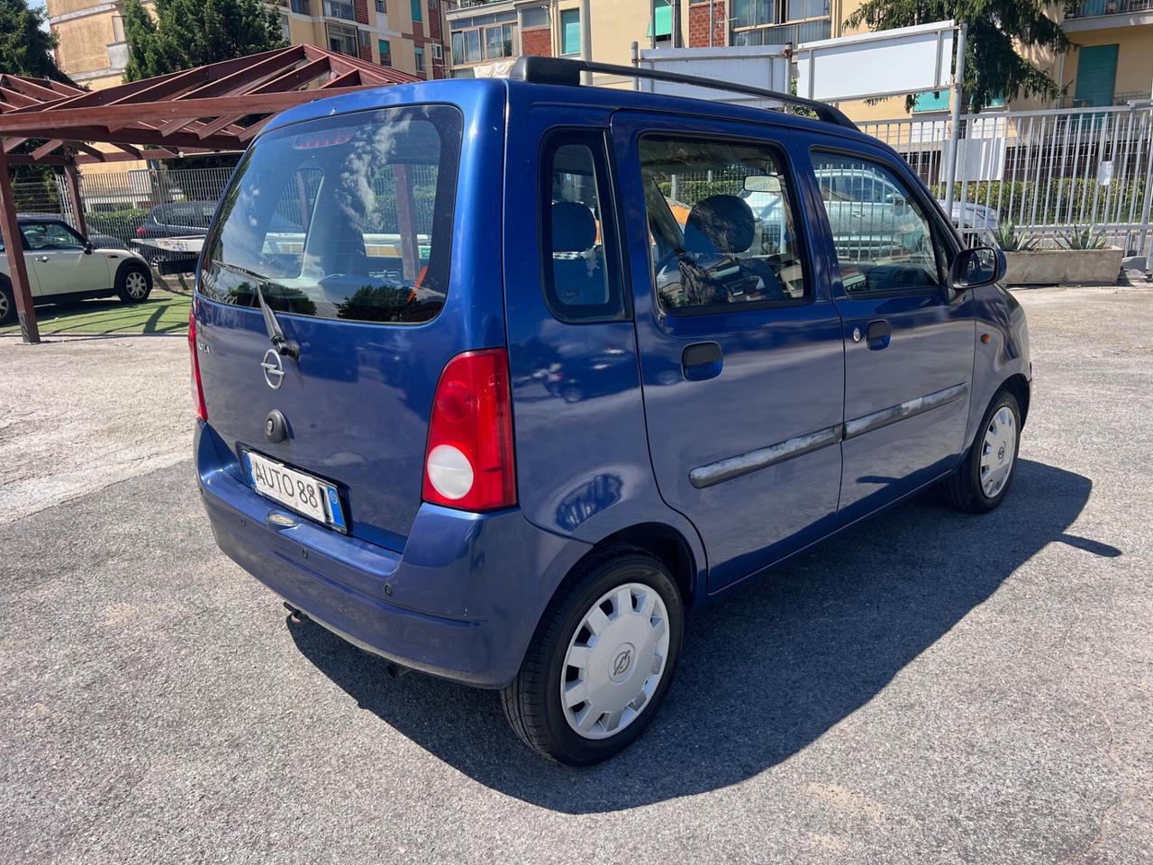 Opel Agila 1.0 12V Comfort