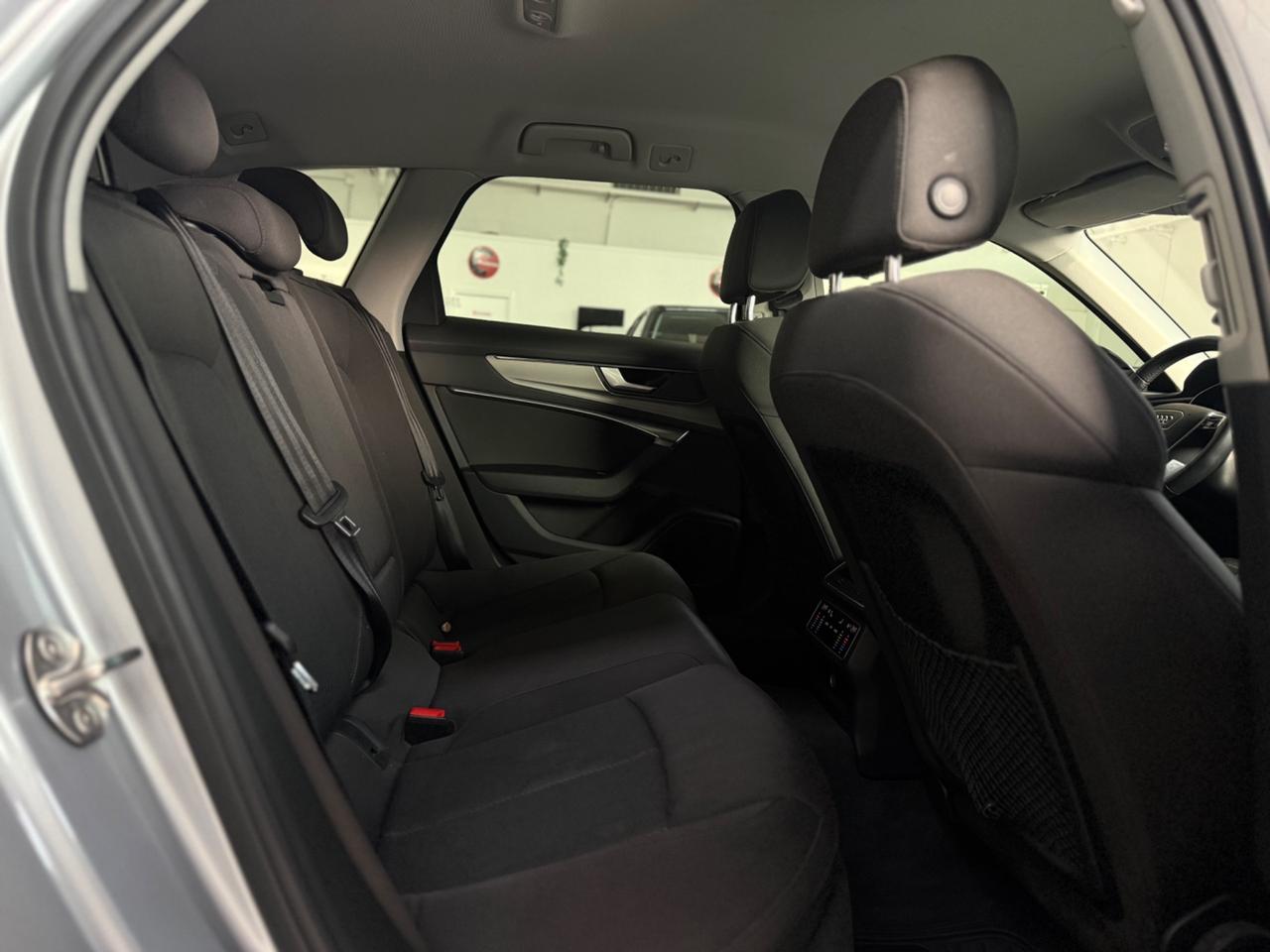 Audi A6 Avant 40 2.0 TDI S tronic Business Sport