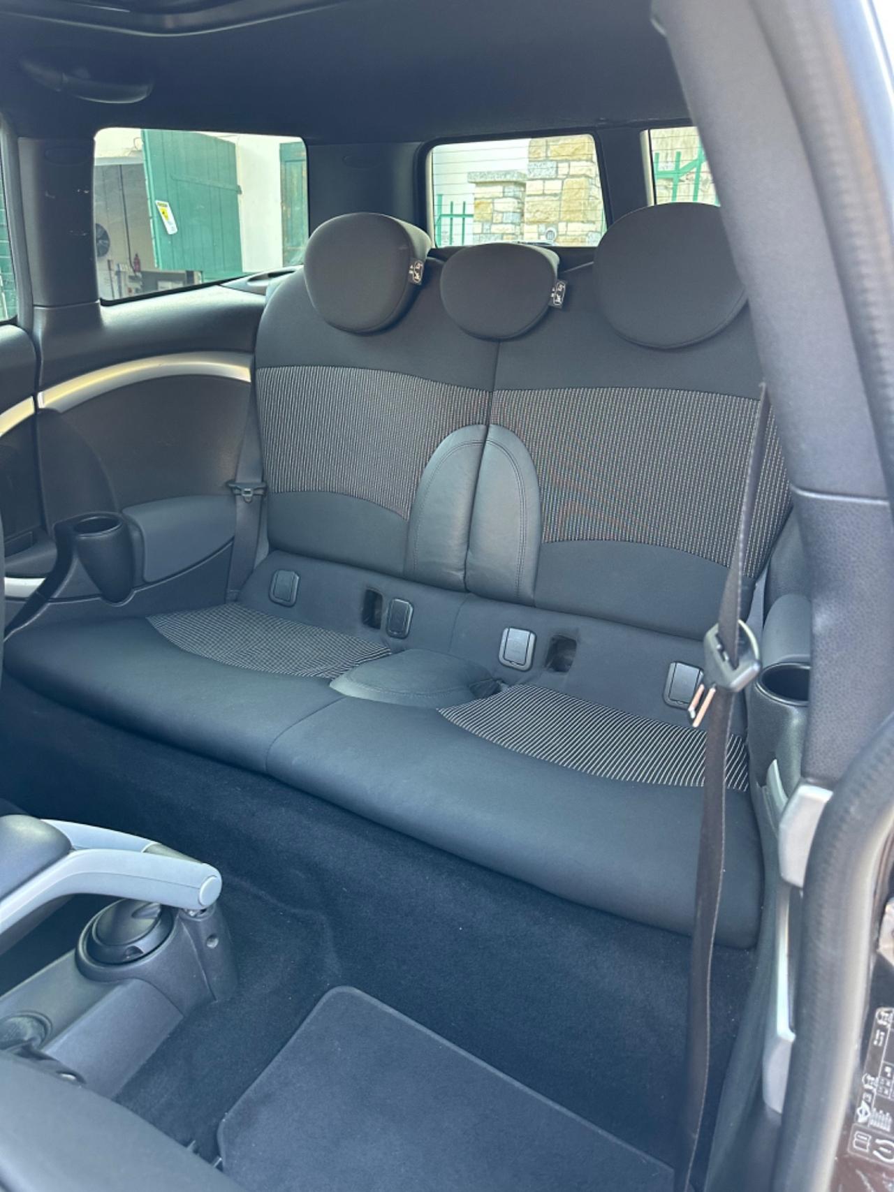 Mini CLUBMAN COOPER D KMCERT UNICOPR TETTO