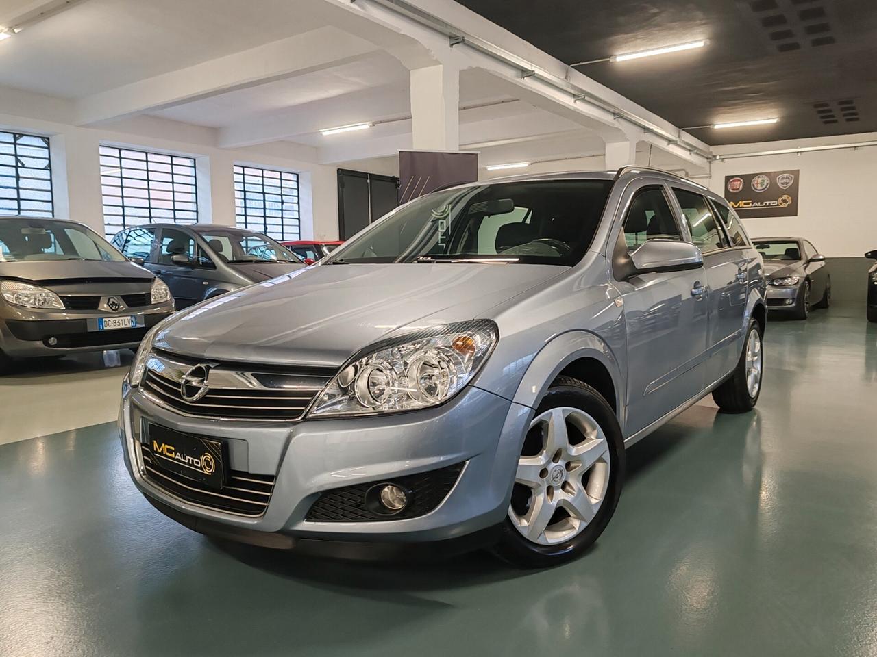 Opel Astra 1.6 16V VVT Station Wagon Club