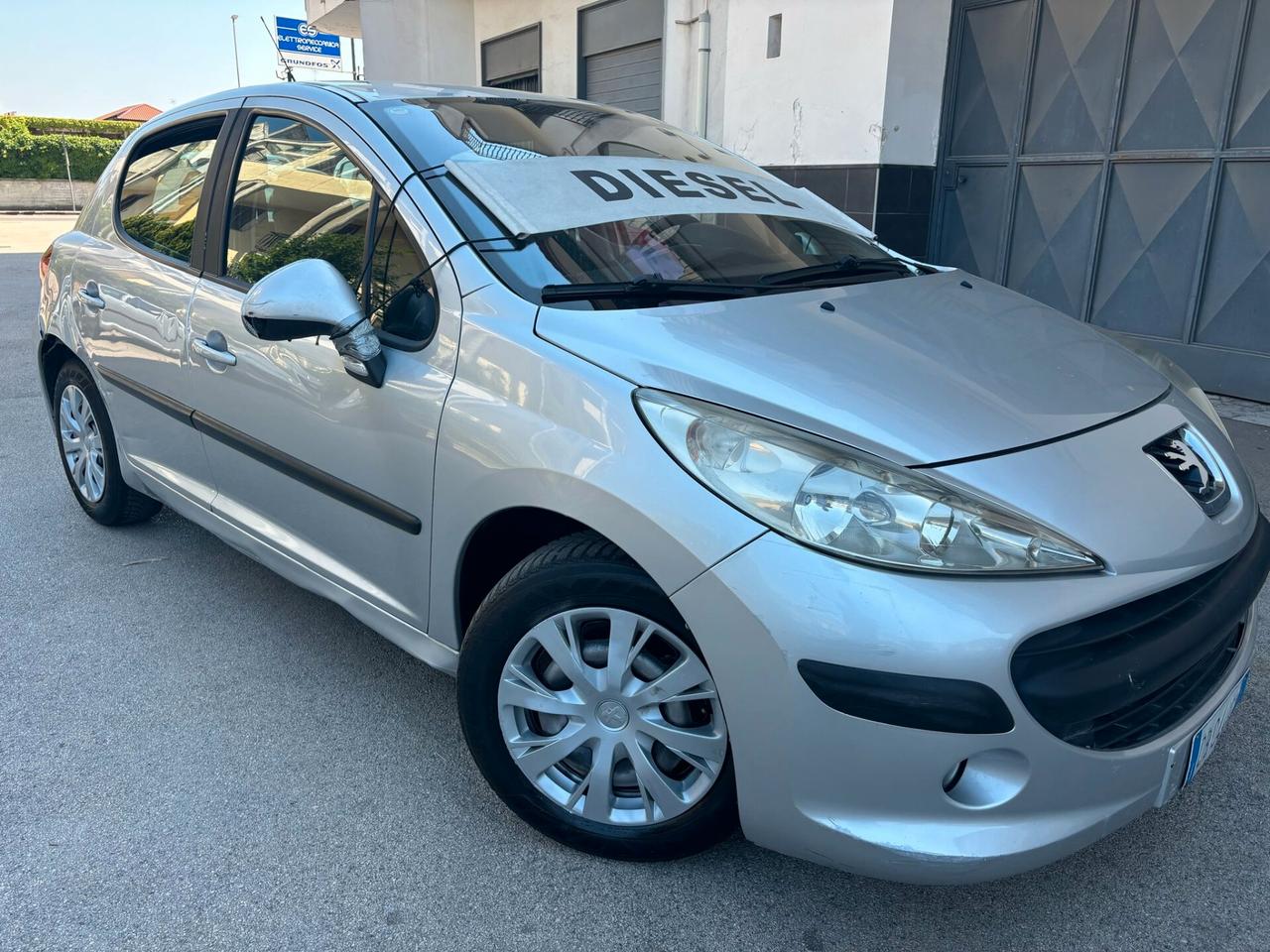 Peugeot 207 1.4 HDi 70CV 5p. X Line