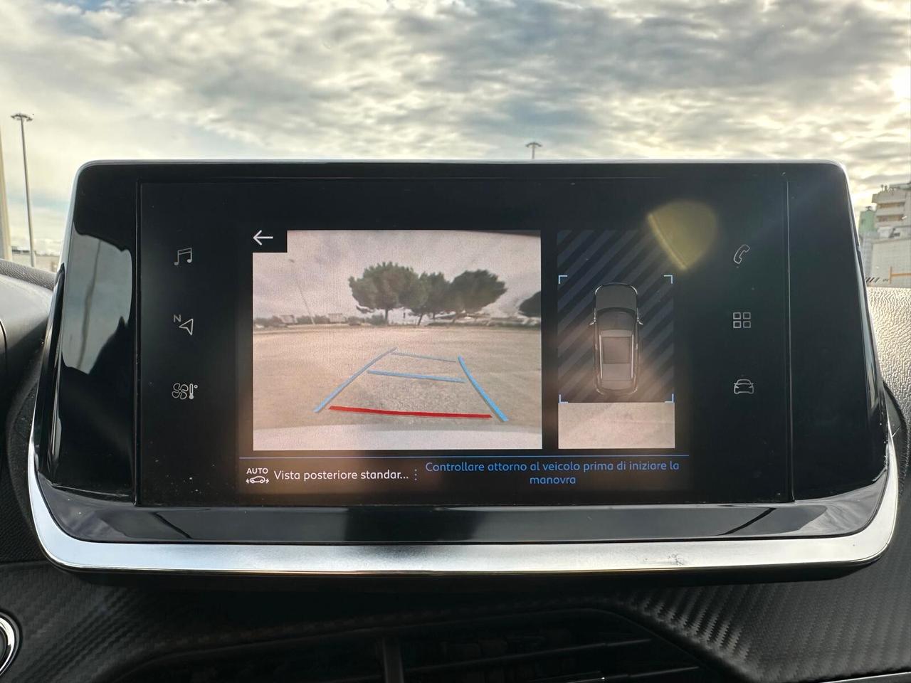 Peugeot 2008 BlueHDi 110 S&S Allure Pack