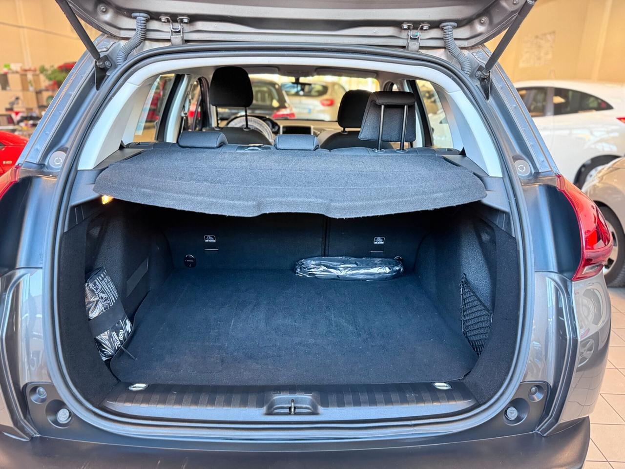Peugeot 2008 PureTech 82 Allure