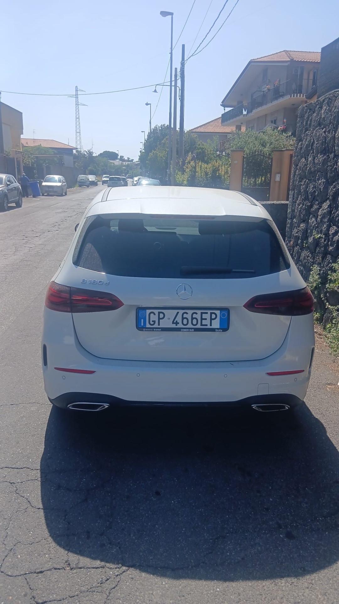 Mercedes-benz B 180 B 180 d Automatic AMG Line Premium Plus