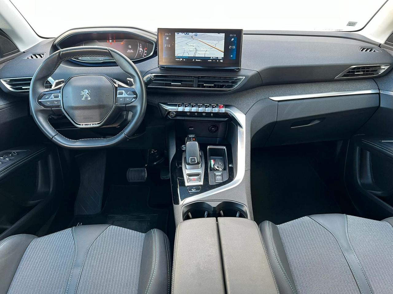 PEUGEOT 3008 BlueHDi 130cv 2022!!! ALLURE!!!
