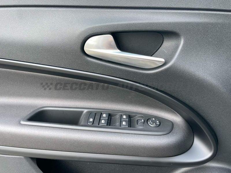 Alfa Romeo Junior Junior 1.2 ibrida Speciale 145cv edct6