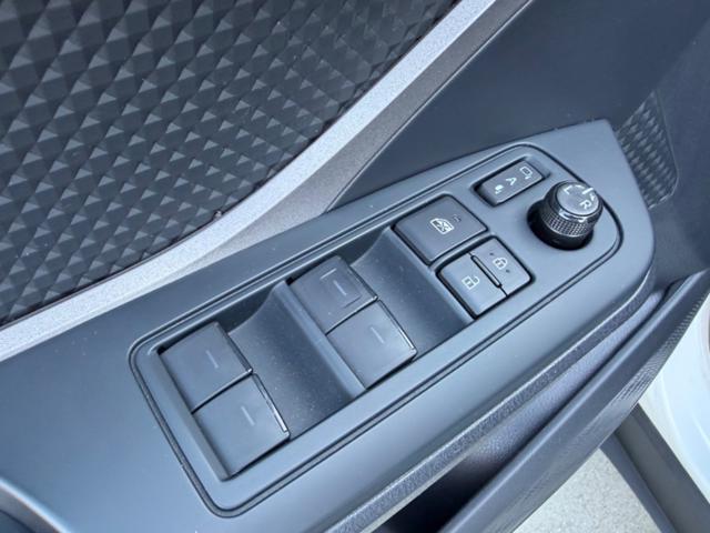 TOYOTA C-HR 1.8 HYBRID E-CVT+NAVI+RCAM+SED.RISCALD.LED
