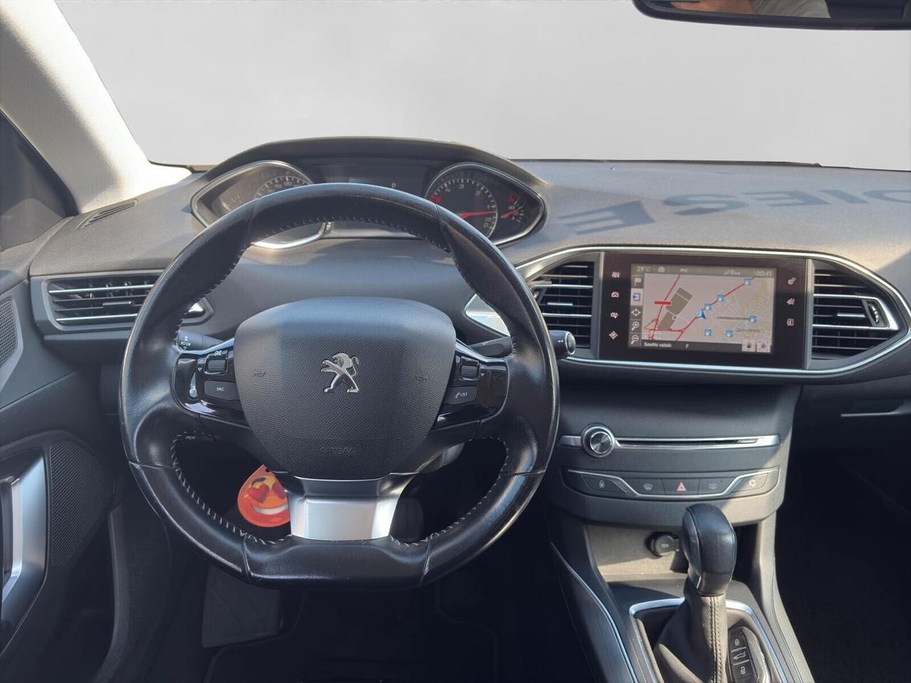 Peugeot 308 5p. 1.6 BlueHDi 120 aut. Allure