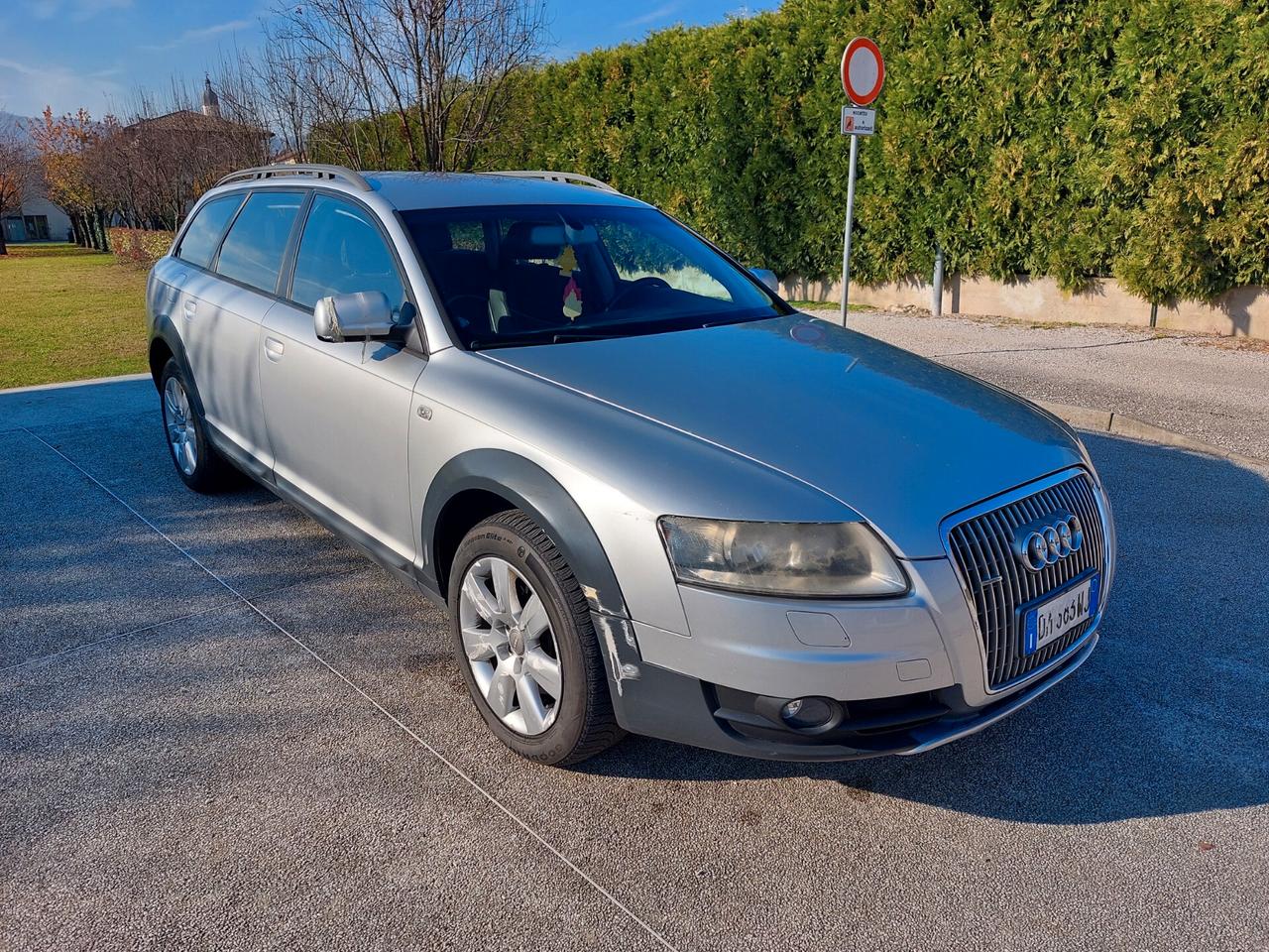 Audi A6 allroad 3.0 V6 TDI 233cv tiptronic