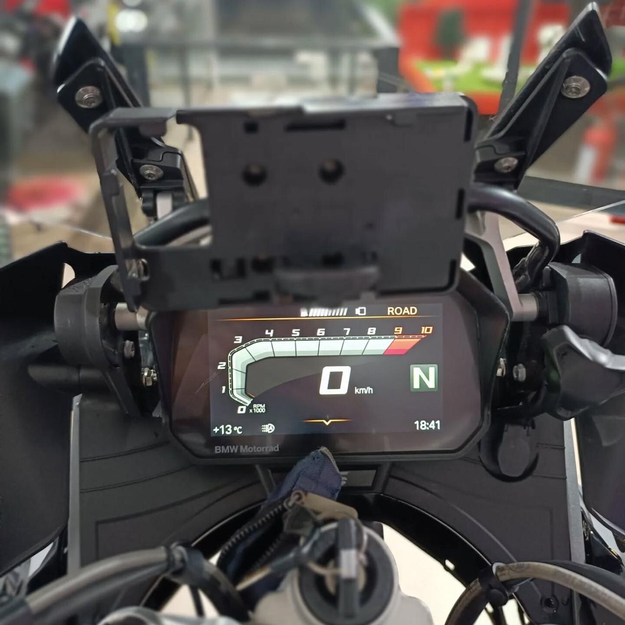 Bmw R 1250 GS AKRAPOVIC C/VENDITA